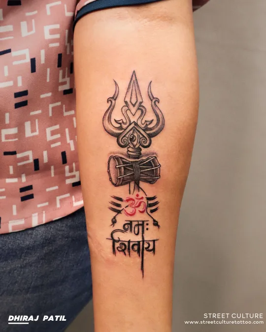 Lord krishna tattoo |Krishna tattoo |Dwarkadhish tattoo |Shree krishna  tattoo | Krishna tattoo, Shree krishna, Samurai tattoo
